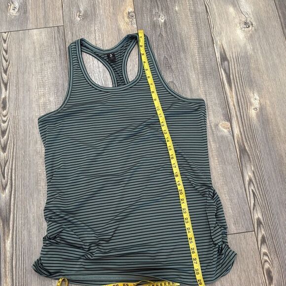 Skechers Workout Tank Top Womens size XL Green Black Ruched Sides Sleeveless - Picture 5 of 6